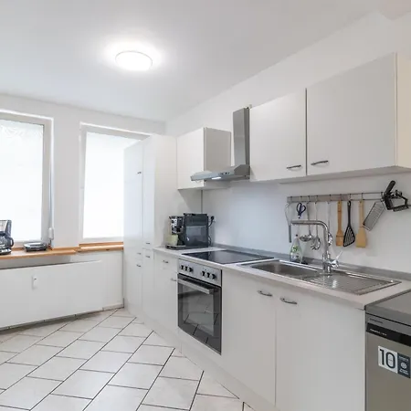 アパート Berghof Woerner 2 Fuer Bis Zu 20 Personen Mit Balkon I Terrasse I 4 Baeder I Netflix I Ruhig Und Gemuetlich Wohnen *