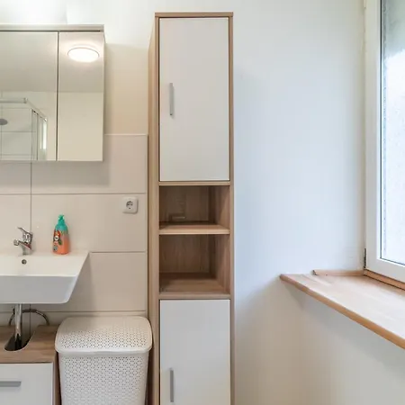 Berghof Woerner 2 Fuer Bis Zu 20 Personen Mit Balkon I Terrasse I 4 Baeder I Netflix I Ruhig Und Gemuetlich Wohnen Apartament *