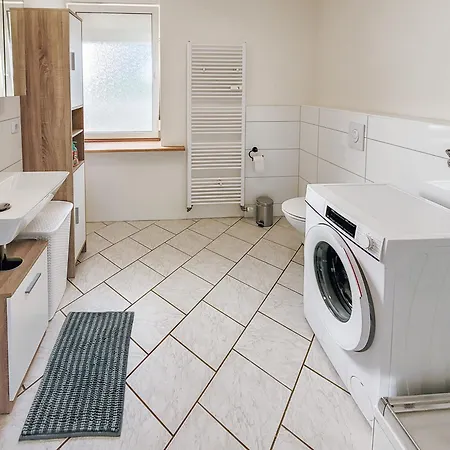 Berghof Woerner 2 Fuer Bis Zu 20 Personen Mit Balkon I Terrasse I 4 Baeder I Netflix I Ruhig Und Gemuetlich Wohnen * Villingen-Schwenningen